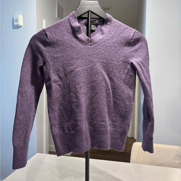 Banana Republic Sweaters - Banana Republic Extra Fine Merino Wool V-Neck Sweater